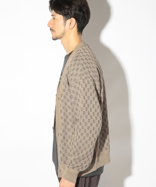 UNION STATION(ユニオンステーション)の「リンクスジャガードニットカーディガン(ニット/セーター・メンズ・ベージュ/ネイビー/ブラック・LL/L/M)」の13枚目の写真