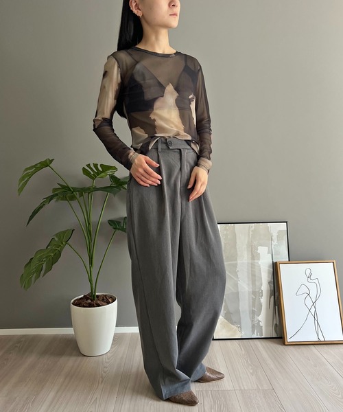 Jewelobe（ジュエローブ）の「ニュアンスカラーシアートップス