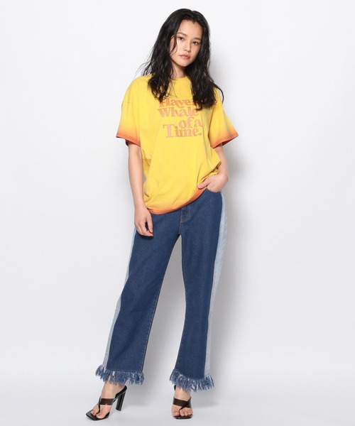 FOREVER 21（フォーエバー トゥエンティーワン）の「フリンジストレートラインデニムパンツ（デニムパンツ・レディース・ブルー・SMALL/MEDIUM/LARGE）」の15枚目の写真