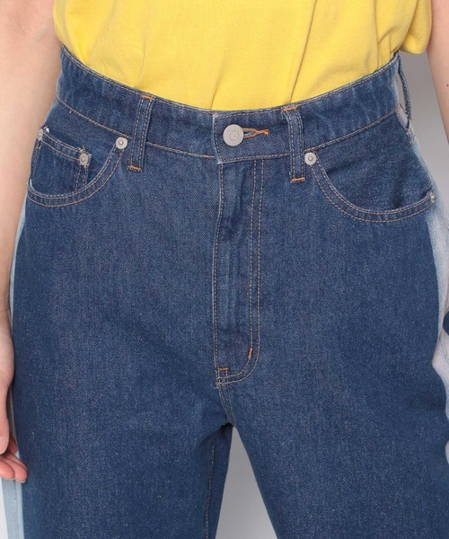 FOREVER 21（フォーエバー トゥエンティーワン）の「フリンジストレートラインデニムパンツ（デニムパンツ・レディース・ブルー・SMALL/MEDIUM/LARGE）」の16枚目の写真