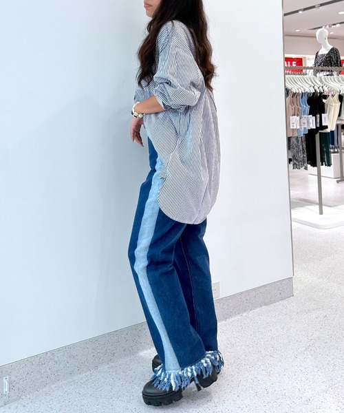 FOREVER 21（フォーエバー トゥエンティーワン）の「フリンジストレートラインデニムパンツ（デニムパンツ・レディース・ブルー・SMALL/MEDIUM/LARGE）」の19枚目の写真