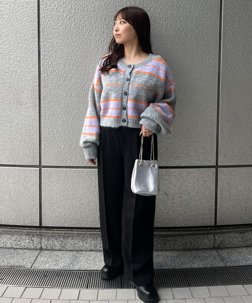 FREE'S MART(フリーズマート)の「◆内スリットストレートワイドパンツ(スラックス・レディース・ベージュ/グリーン/ブラック・SMALL/MEDIUM)」の20枚目の写真