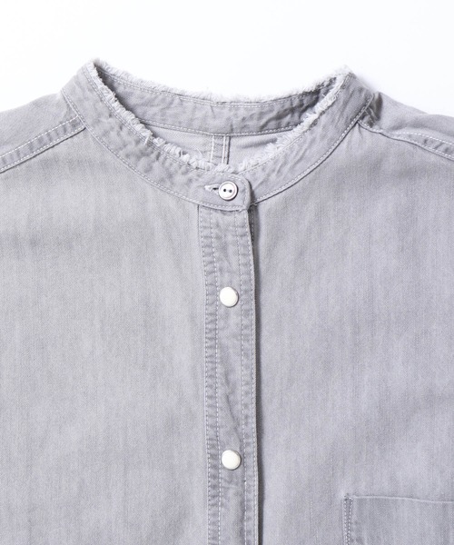 hunch(ハンチ)の「【WEB限定/別注】 バンドカラー オーバーサイズ デニムシャツ(シャツ/ブラウス・レディース・ブラック/ネイビー/グレー/ライトブルー/ブルー・FREE)」の20枚目の写真