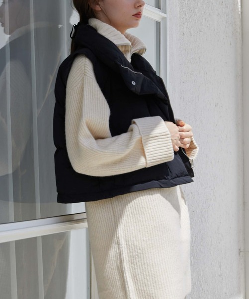 archives（アルシーヴ）の「中綿ショートベスト（ダウンベスト・レディース・ブラック/アイボリー・MEDIUM）」の8枚目の写真