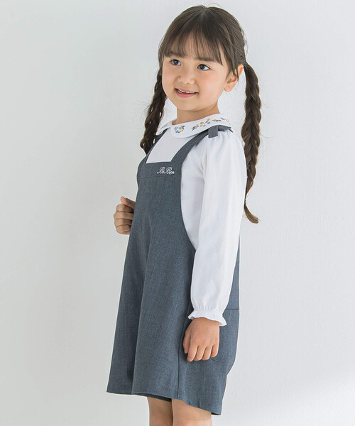 BeBe(ベベ)の「リボンサロペット(110~150cm)(つなぎ/オールインワン・キッズ・グレー・110cm/150cm/130cm/140cm/120cm)」の3枚目の写真
