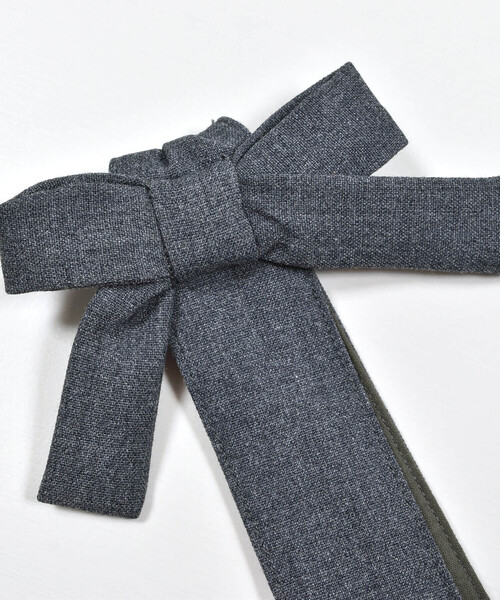BeBe(ベベ)の「リボンサロペット(110~150cm)(つなぎ/オールインワン・キッズ・グレー・110cm/150cm/130cm/140cm/120cm)」の7枚目の写真