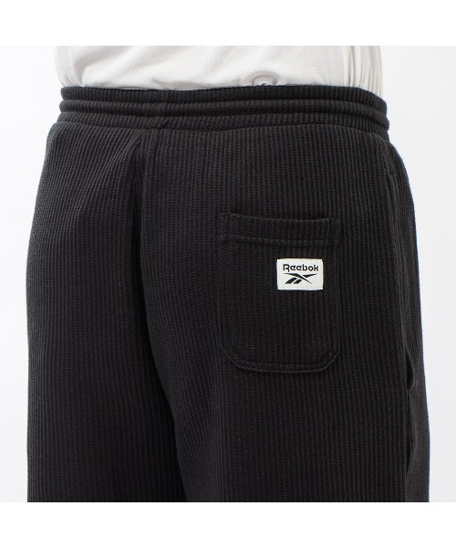 Reebok(リーボック)の「ワッフル ショーツ / RI VS WAFFLE SHORT(その他パンツ・メンズ・ブラック/アイボリー・MEDIUM/XX-LARGE/X-LARGE/LARGE/SMALL/X-SMALL)」の6枚目の写真
