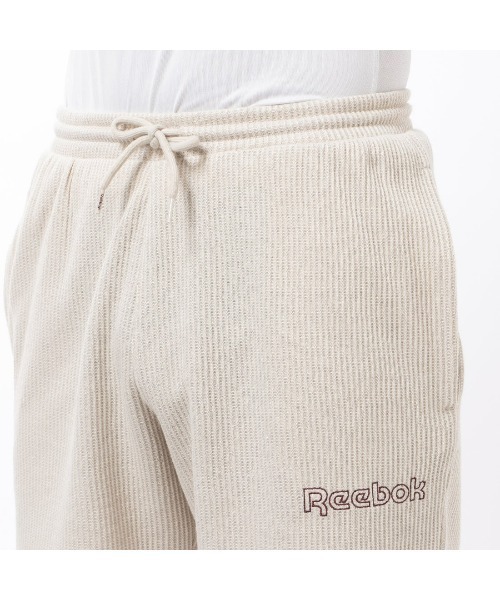 Reebok(リーボック)の「ワッフル ショーツ / RI VS WAFFLE SHORT(その他パンツ・メンズ・ブラック/アイボリー・MEDIUM/XX-LARGE/X-LARGE/LARGE/SMALL/X-SMALL)」の11枚目の写真