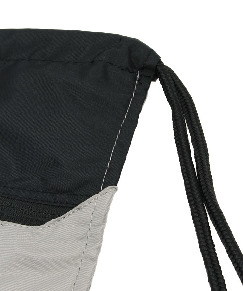 NIKE（ナイキ）の「WEGO/NIKEトレーニングジムサック（バックパック/リュック・レディース・ブラック/ネイビー/ブルー/グリーン/レッド/オレンジ/グレー・FREE）」の10枚目の写真