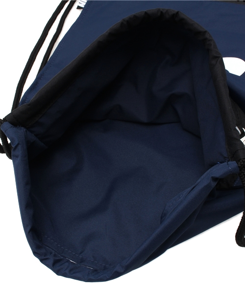 NIKE（ナイキ）の「WEGO/NIKEトレーニングジムサック（バックパック/リュック・レディース・ブラック/ネイビー/ブルー/グリーン/レッド/オレンジ/グレー・FREE）」の8枚目の写真