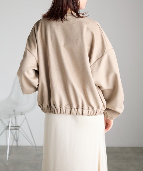 Fizz（フィズ）の「フェイクスウェードジップアップブルゾン（ブルゾン・レディース・アイボリー/グレイッシュベージュ/ピンクベージュ/スミクロ/ブラック・M）」の10枚目の写真