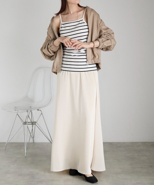 Fizz（フィズ）の「フェイクスウェードジップアップブルゾン（ブルゾン・レディース・アイボリー/グレイッシュベージュ/ピンクベージュ/スミクロ/ブラック・M）」の11枚目の写真