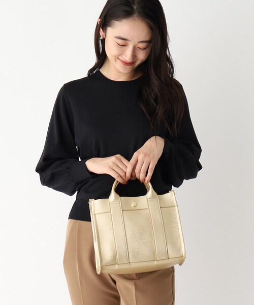 OPAQUE.CLIP（オペークドットクリップ）の「◆【2WAY／軽量】スクエアミドルトートバッグ（トートバッグ・レディース・ゴールド/ベージュ/ブルー/ブラック/グレー・00）」の14枚目の写真