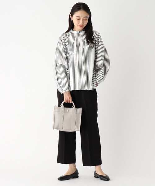 OPAQUE.CLIP（オペークドットクリップ）の「◆【2WAY／軽量】スクエアミドルトートバッグ（トートバッグ・レディース・ゴールド/ベージュ/ブルー/ブラック/グレー・00）」の15枚目の写真