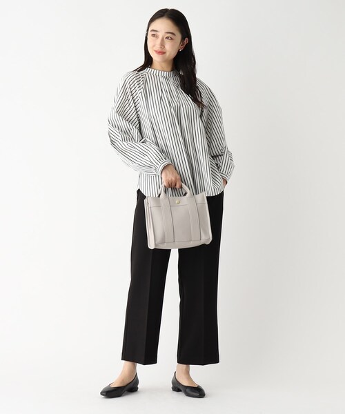 OPAQUE.CLIP（オペークドットクリップ）の「◆【2WAY／軽量】スクエアミドルトートバッグ（トートバッグ・レディース・ゴールド/ベージュ/ブルー/ブラック/グレー・00）」の16枚目の写真