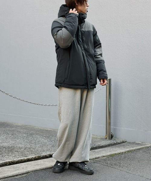 COLONY 2139（コロニートゥーワンスリーナイン）の「ファイバーダウンキリカエジャケット（ダウンジャケット/コート・メンズ・チャコールグレー/ブラック系その他/ブラック・MEDIUM/X-LARGE/LARGE）」の20枚目の写真