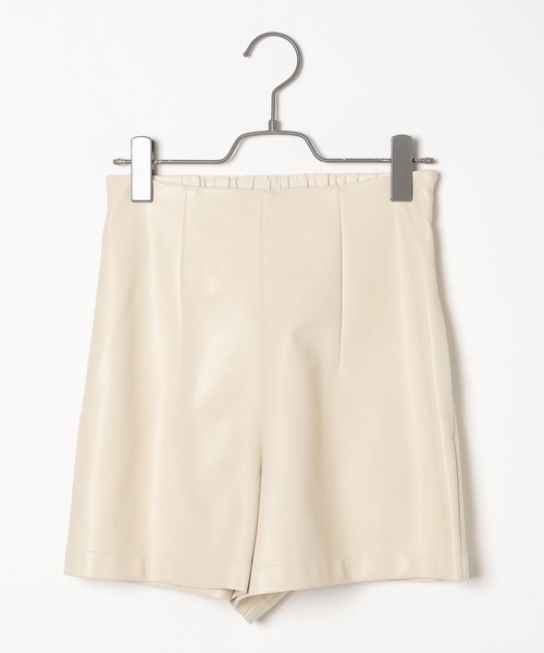Heather(ヘザー)の「フェイクレザーショートパンツ2 989056(その他パンツ・レディース・アイボリー/ブラック・M/S)」の5枚目の写真