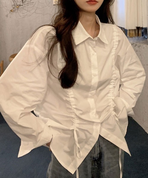 urge：（アージコロン ）の「【URGE：】フロントドロスト 紐リボン 白