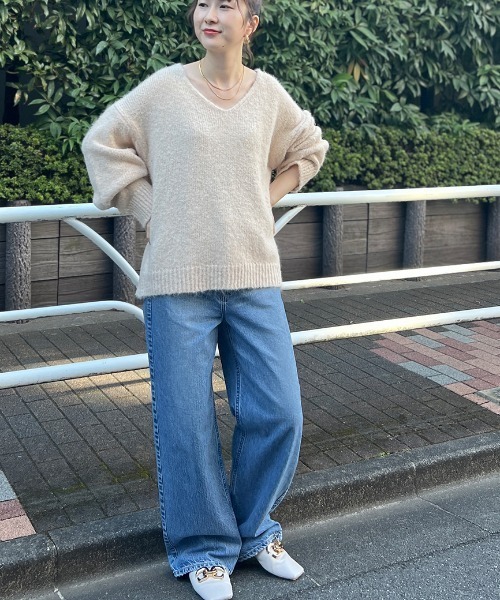 Rouge vif（ルージュヴィフ）の「【一部店舗限定】ブークレーVネックニット（ニット/セーター・レディース・ベージュ/ホワイト/ピンク・フリー）」の10枚目の写真