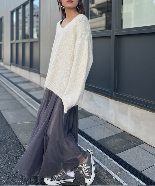 Rouge vif（ルージュヴィフ）の「【一部店舗限定】ブークレーVネックニット（ニット/セーター・レディース・ベージュ/ホワイト/ピンク・フリー）」の12枚目の写真