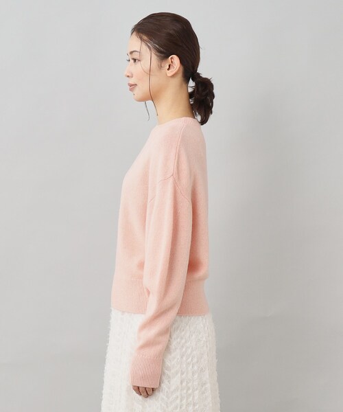 UNTITLED（アンタイトル）の「◆【すっきり＆着映え】レッグオブマトンスリーブ ニット（ニット/セーター・レディース・チャコールグレー/ピンク/オフホワイト/グリーン系/ライトグレー・44/02/04/48/00）」の8枚目の写真