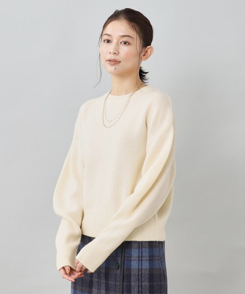 UNTITLED（アンタイトル）の「◆【すっきり＆着映え】レッグオブマトンスリーブ ニット（ニット/セーター・レディース・チャコールグレー/ピンク/オフホワイト/グリーン系/ライトグレー・44/02/04/48/00）」の14枚目の写真