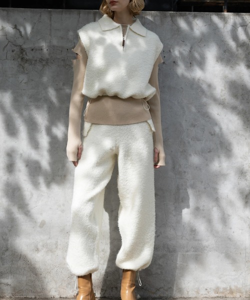 WILLFULLY(ウィルフリー)の「poodle yarn half zip knit vest(ニット/セーター・レディース・アイボリー/ブラック・FREE)」の3枚目の写真