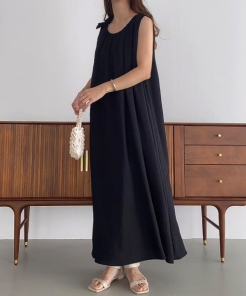 FILLOU（FILLOU）の「ショルダーリボンフレアワンピース（ワンピース・レディース・モカ/アイボリー/ブラック・X-LARGE/LARGE/MEDIUM）」の6枚目の写真