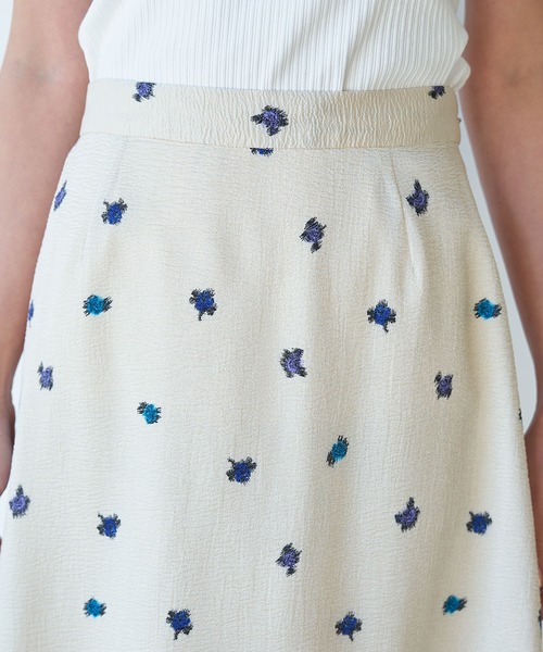 VIS（ビス）の「小花柄バルーンスカート（スカート・レディース・ブラック系その他/ホワイト系その他5・M/S）」の17枚目の写真