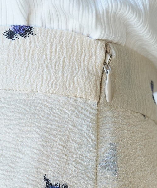 VIS（ビス）の「小花柄バルーンスカート（スカート・レディース・ブラック系その他/ホワイト系その他5・M/S）」の18枚目の写真