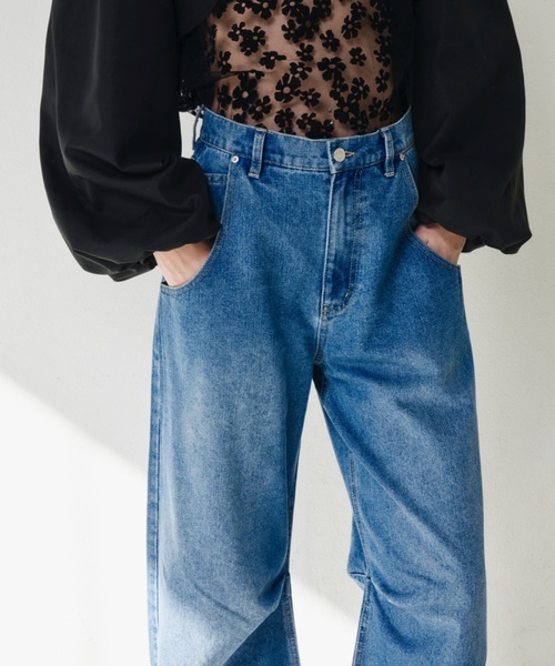 LA BELLE ETUDE（ラベルエチュード）の「タックデザインデニムパンツ（デニムパンツ・レディース・ブラック/ブルー・0/1/2）」の5枚目の写真