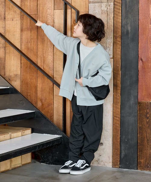 GLOBAL WORK(グローバルワーク)の「ライトクッションCOOLカーデ/976043(カーディガン/ボレロ・キッズ・ブラック/グレイッシュベージュ/ブルーグリーン・120cm/130cm/140cm/150cm/160cm/170cm)」の8枚目の写真