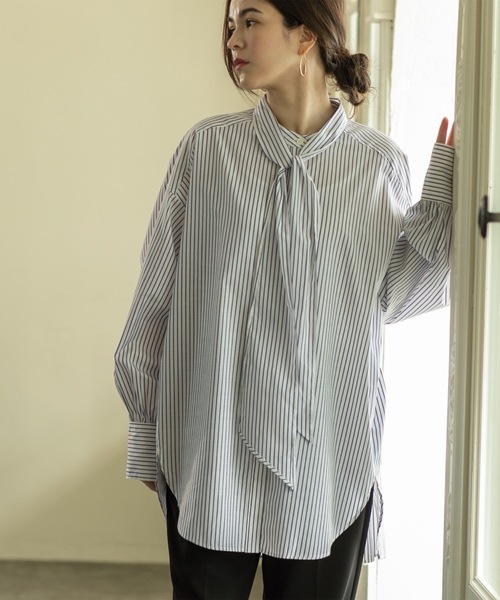 OPAQUE.CLIP（オペークドットクリップ）の「◆2way ボリュームスリーブオーバーボウタイシャツ 【洗濯機洗い可】（シャツ/ブラウス・レディース・ブルー系7/ブラック/ホワイト系3/オフホワイト・00）」の3枚目の写真