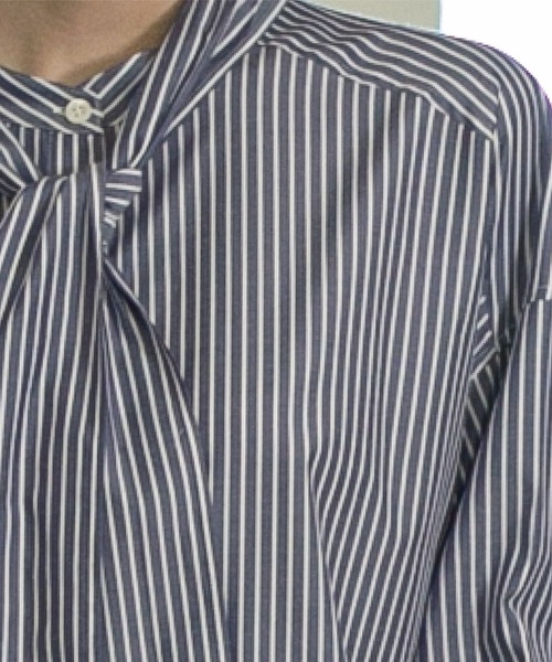 OPAQUE.CLIP（オペークドットクリップ）の「◆2way ボリュームスリーブオーバーボウタイシャツ 【洗濯機洗い可】（シャツ/ブラウス・レディース・ブルー系7/ブラック/ホワイト系3/オフホワイト・00）」の15枚目の写真