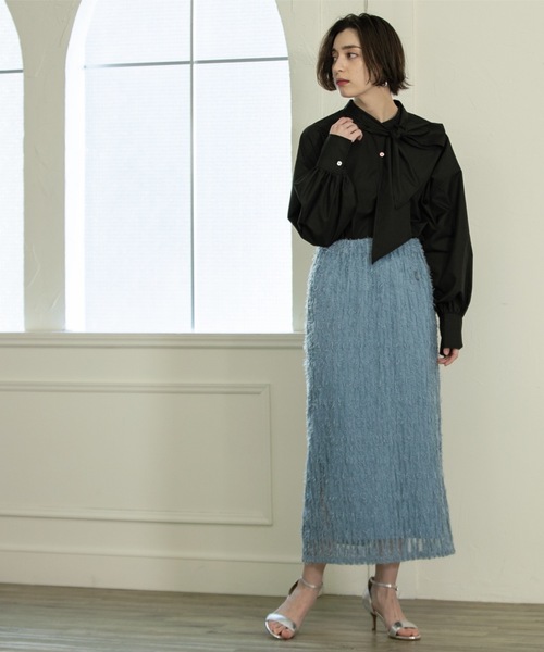 OPAQUE.CLIP（オペークドットクリップ）の「◆2way ボリュームスリーブオーバーボウタイシャツ 【洗濯機洗い可】（シャツ/ブラウス・レディース・ブルー系7/ブラック/ホワイト系3/オフホワイト・00）」の9枚目の写真