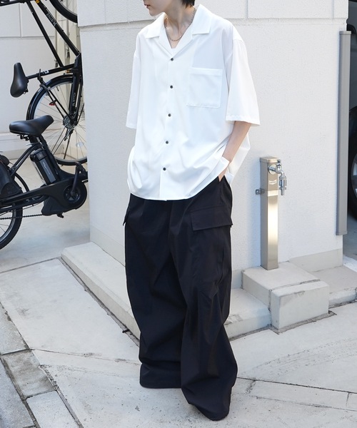 Confirm（コンファーム）の「25SS 4WAYストレッチ オープンカラールーズシャツ ユニセックス【Confirm】（シャツ/ブラウス・メンズ・ホワイト/ライトグレー/ベージュ/ミント/ブラック/サックスブルー/ブルーグリーン/チャコールグレー・S/M/L）」の10枚目の写真