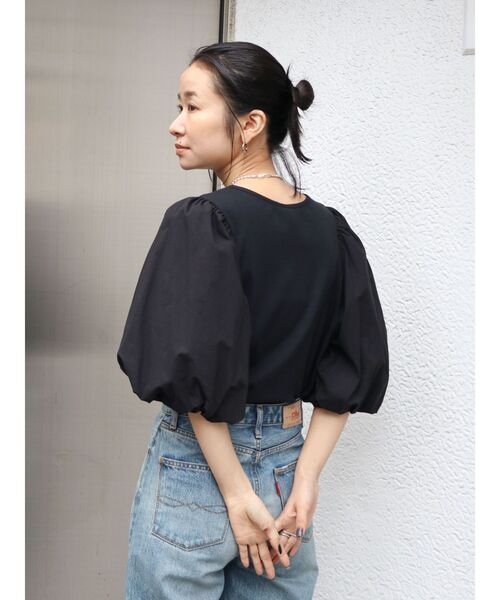 Ungrid(アングリッド)の「【WEB限定】パフスリーブドッキングブラウス(シャツ/ブラウス・レディース・ブラック/ベージュ/オフホワイト・FREE)」の19枚目の写真
