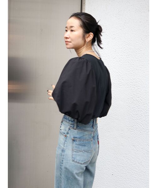 Ungrid(アングリッド)の「【WEB限定】パフスリーブドッキングブラウス(シャツ/ブラウス・レディース・ブラック/ベージュ/オフホワイト・FREE)」の21枚目の写真