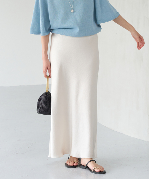 IENA（イエナ）の「《追加7》ダブルサテンスカート（スカート・レディース・ネイビー/ホワイト系その他/ブラック・34/40/38/36）」の2枚目の写真