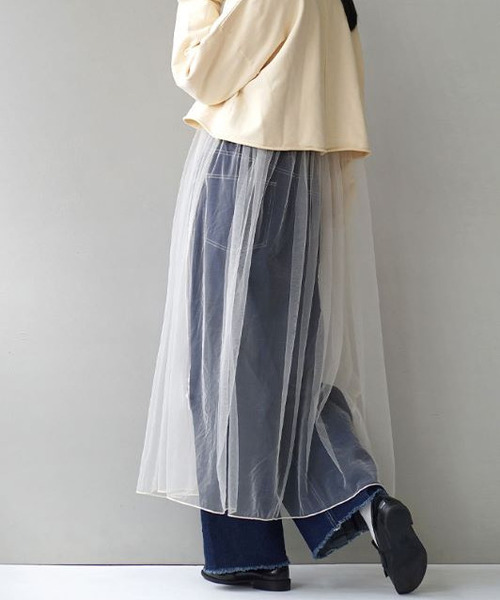 zootie（ズーティー）の「【トレンド感たっぷりな透け感チュールアイテム】 チュールメロウ レイヤードワンピース（ワンピース・レディース・ベージュ/チャコール/アイボリー/ブルー・フリー）」の9枚目の写真