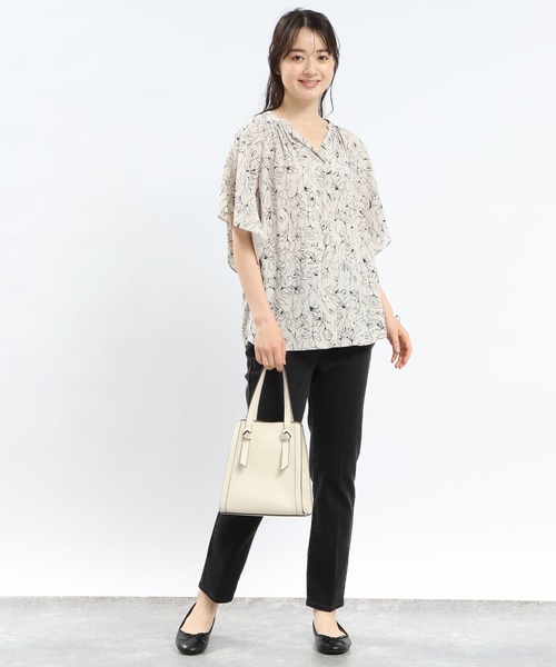 GLOBAL WORK Smile Seed Store（グローバルワーク スマイルシードストア）の「レーヨンスキッパーフレアブラウス/176129（シャツ/ブラウス・レディース・ホワイト系その他3/ホワイト系その他2/ブルー系その他/ホワイト系その他/グレー系その他/ホワイト系その他4/ホワイト系その他5/ブルー系その他2/チェック・SMALL/X-LARGE/LARGE/MEDIUM）」の13枚目の写真