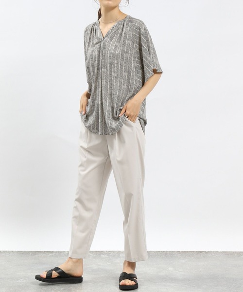 GLOBAL WORK Smile Seed Store（グローバルワーク スマイルシードストア）の「レーヨンスキッパーフレアブラウス/176129（シャツ/ブラウス・レディース・ホワイト系その他3/ホワイト系その他2/ブルー系その他/ホワイト系その他/グレー系その他/ホワイト系その他4/ホワイト系その他5/ブルー系その他2/チェック・SMALL/X-LARGE/LARGE/MEDIUM）」の17枚目の写真