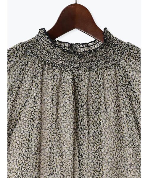 Te chichi（テチチ）の「柄アソートシャーリングスタンドブラウス（シャツ/ブラウス・レディース・グレー/ブラック/イエロー/オフホワイト・F）」の8枚目の写真