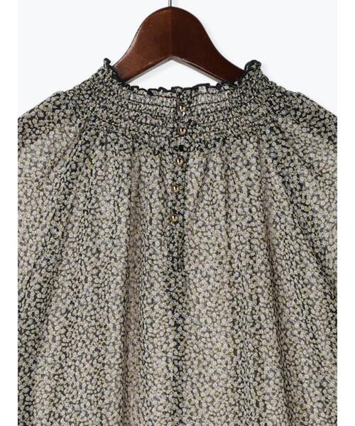 Te chichi（テチチ）の「柄アソートシャーリングスタンドブラウス（シャツ/ブラウス・レディース・グレー/ブラック/イエロー/オフホワイト・F）」の11枚目の写真