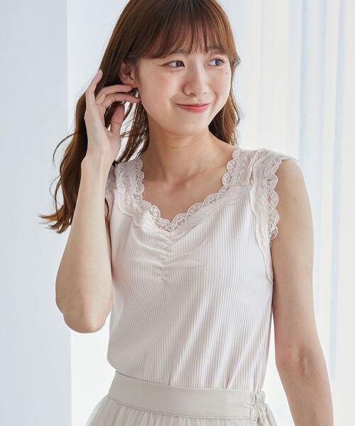 MAJESTIC LEGON（マジェスティックレゴン）の「インナーを隠せるレースリブタンク（タンクトップ・レディース・オフホワイト/チャコールグレー/アイボリー/ライトブルー・MEDIUM）」の9枚目の写真