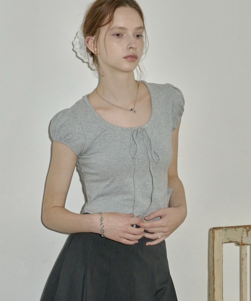 GIUNON（ジウノン）の「puff sleeve ribbon T / パフスリーブリボンTシャツ（Tシャツ/カットソー・レディース・ブラック/レッド/グレー・FREE）」の18枚目の写真