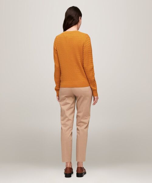 TOMMY HILFIGER(トミーヒルフィガー)の「ケーブルクルーネックカーディガン(ニット/セーター・レディース・ブラック/アイボリー/ネイビー/オレンジ/アイボリー系2/レッド/モスグリーン/ライトパープル/ホワイト/ネイビー系/アイボリー系3/イエロー系その他3/グレー・SMALL/X-SMALL/XX-SMALL/MEDIUM)」の21枚目の写真