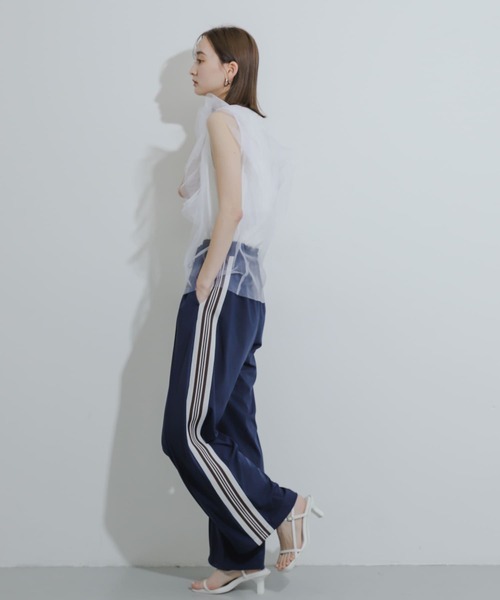 HEYUMM（ヘユム）の「チュールドッキングノースリーブトップ（その他トップス・レディース・オフホワイト/ブラック/ブラウン・ONE）」の16枚目の写真