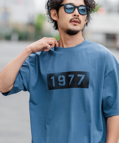 SIDEWAY STANCE（サイドウェイスタンス）の「【SIDEWAY STANCE】オリジナル ミリタリー プリント 半袖Tシャツ（Tシャツ/カットソー・メンズ・ホワイト系1/ブルー/ホワイト系/ブラック/カーキ系/ブラック系/グレー系1/ブラック系1/ホワイト・X-LARGE/LARGE/MEDIUM/SMALL）」の9枚目の写真