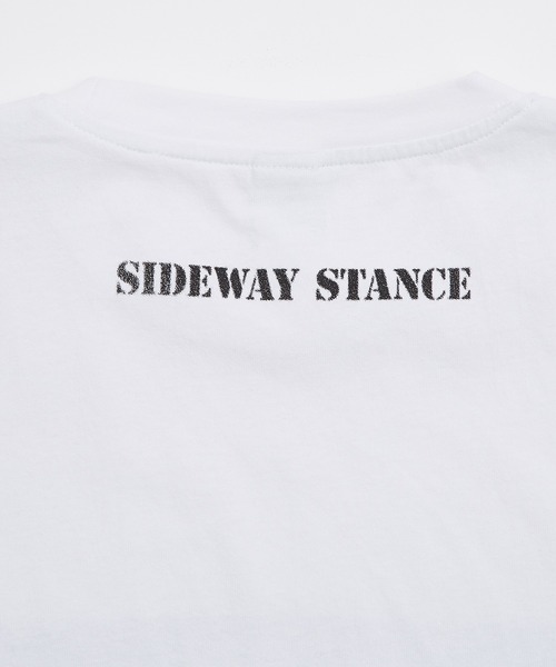 SIDEWAY STANCE（サイドウェイスタンス）の「【SIDEWAY STANCE】オリジナル ミリタリー プリント 半袖Tシャツ（Tシャツ/カットソー・メンズ・ホワイト系1/ブルー/ホワイト系/ブラック/カーキ系/ブラック系/グレー系1/ブラック系1/ホワイト・X-LARGE/LARGE/MEDIUM/SMALL）」の21枚目の写真